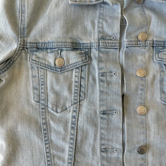 DECJUBA Denim Jacket - Picture 4 of 15